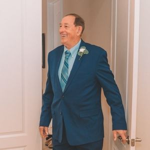 Meet your Posher, Don